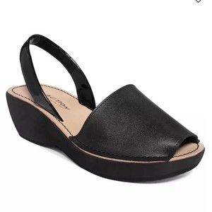 Kenneth Cole Fine Glass Black Platform Wedge Slingback Slip On Open Toe Sandals